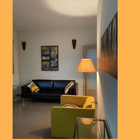 Stunning 2-Bed Apartment In Pego Eksteriør bilde
